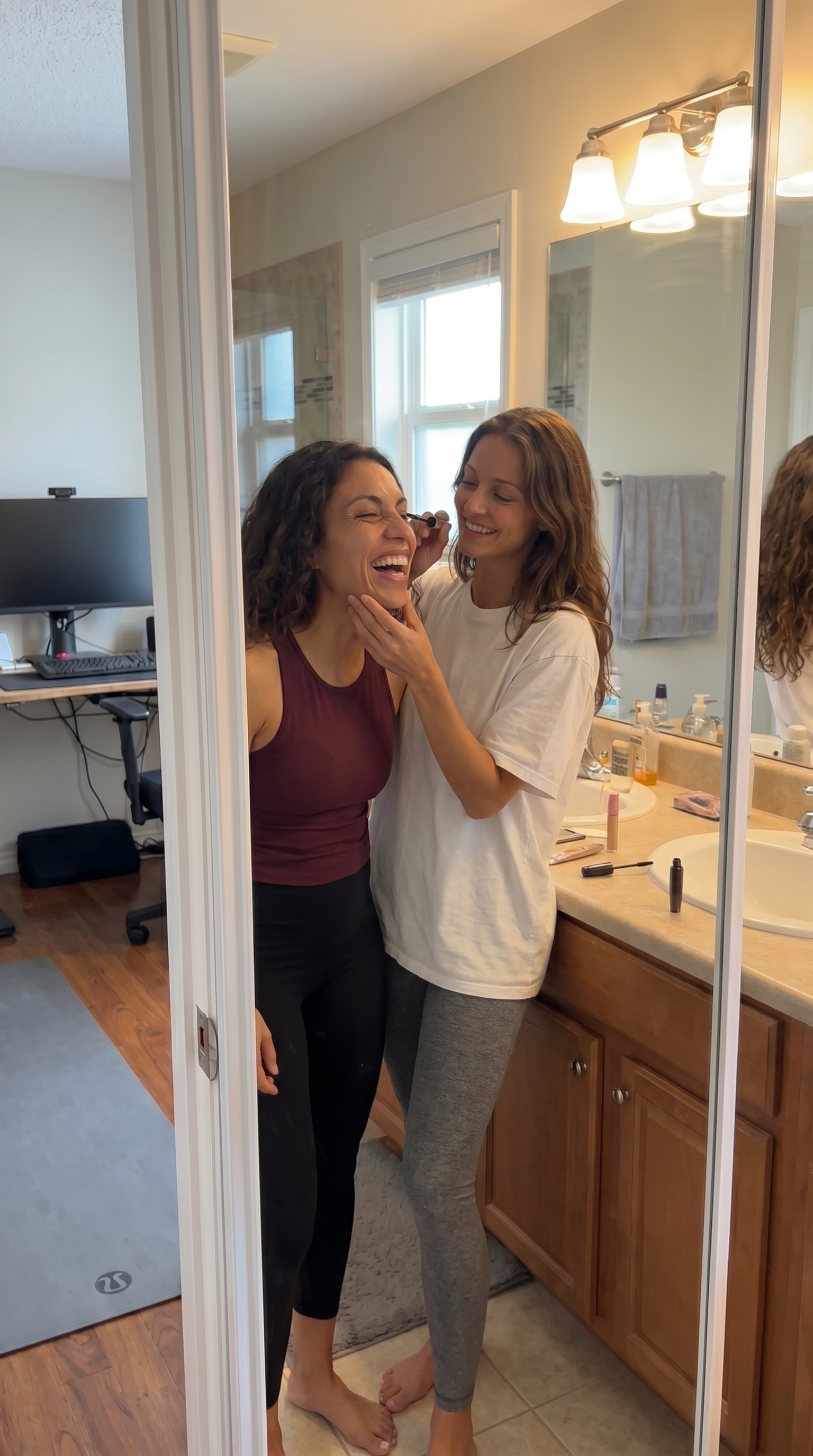 Friendship means emergency mascara assistance at 7am